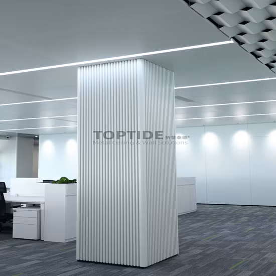 Stampaggio di un pannello acustico per controsoffitto in alluminio perforato personalizzato